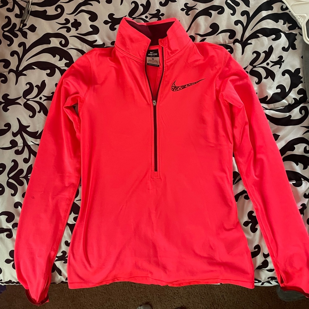 Nike sweatshirt